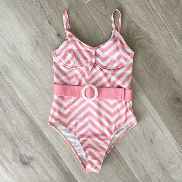 Capittana Stylish Pink Chevron One-Piece Swimsuit - Picture 2 of 8